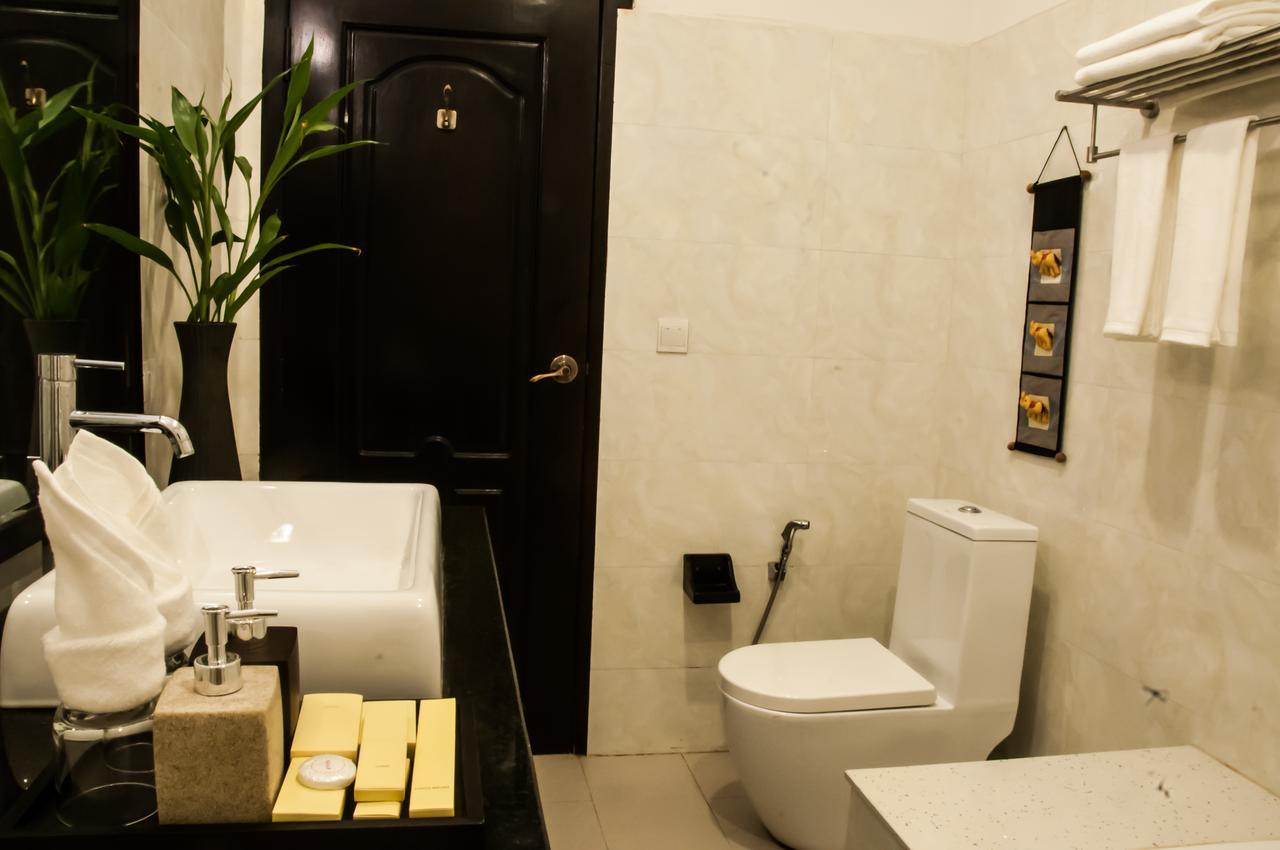 Private Boutique Home With Pool, The Fin Inn Siem Reap Exteriör bild