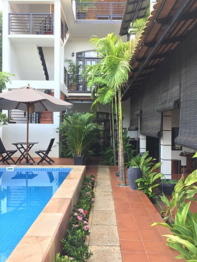 Private Boutique Home With Pool, The Fin Inn Siem Reap Exteriör bild