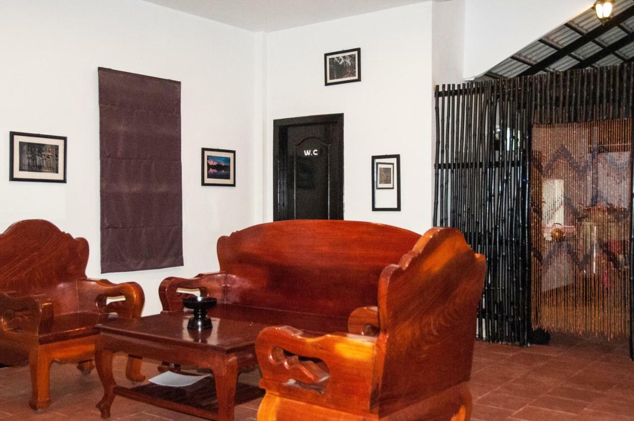 Private Boutique Home With Pool, The Fin Inn Siem Reap Exteriör bild